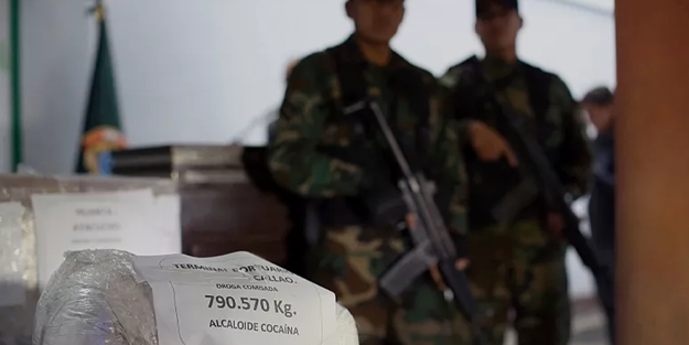 O ülke, Türkiye'ye 2.3 ton kokain taşıyan gemiye el koydu