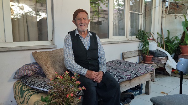 O ürünü evine kesinlikle sokmamış! 91'lik Mehmet Amca'dan uzun ömrün formülü