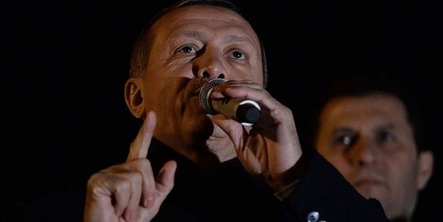 'O adamı terfi ettirdik, memnun kalmadı'