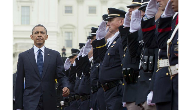 Obama polislerden nefret mi ediyor?
