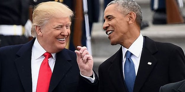 Obama ve Trump'tan aynı tiyatro! Bu fotoğraflar bomba etkisi yaptı