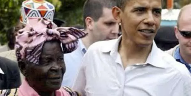 Obama'nın Müslüman büyükannesi hayatını kaybetti
