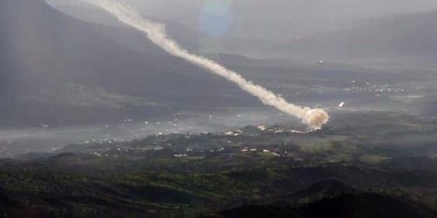 Obüsler PKK'yı top atışına tuttu