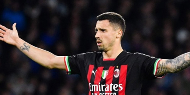 Ocak'ta çubukluyu giyecek gibi... Artık ortaya çıkardı! Taraftar neye uğradığını şaşırdı: