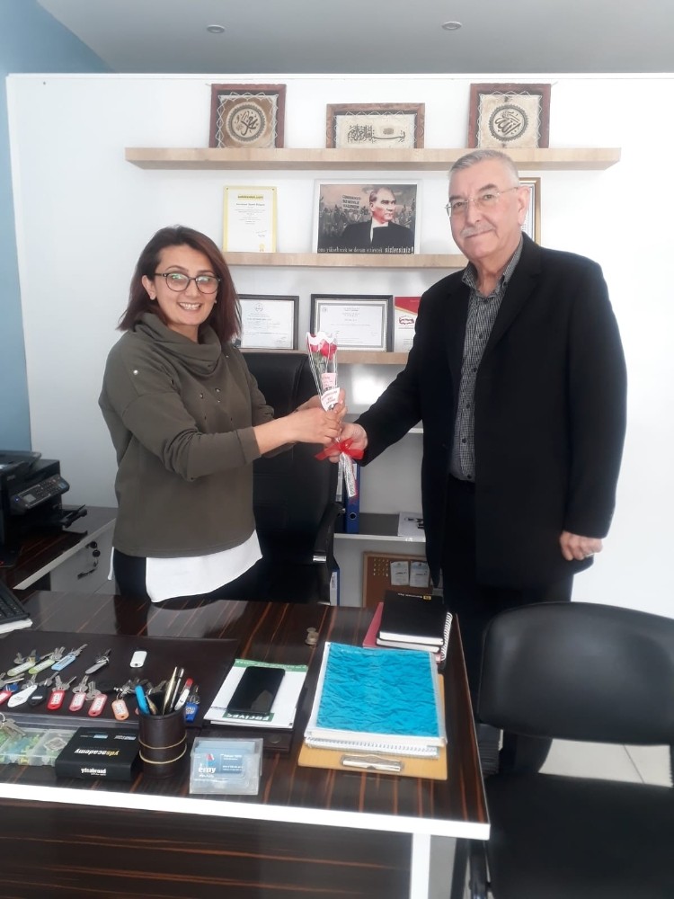 Oda Başkanı İz’den 8 Mart ziyareti 