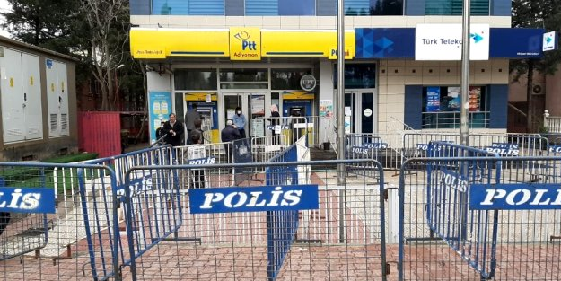 Ödemeler eve gelince PTT önleri boş kaldı