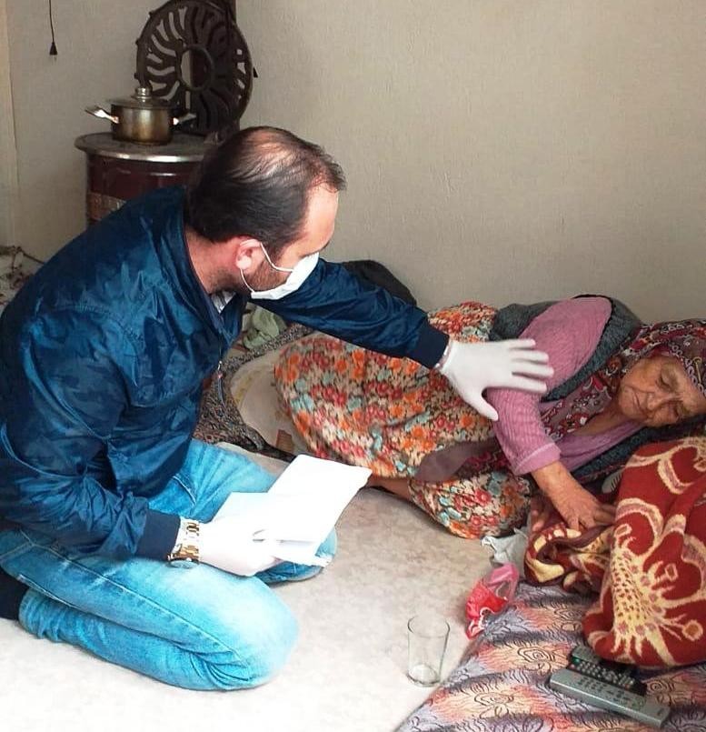Ödemiş TÜGVA’dan ihtiyaç sahiplerine yardım 