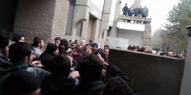 ODTÜ rektörü mescidin büyütüleceğini söyledi