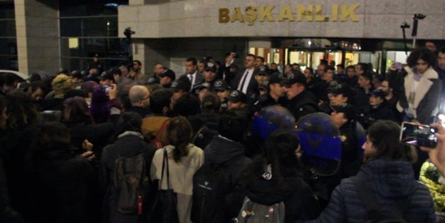 ODTÜ'lülerle CHP'liler birbirine girdi!