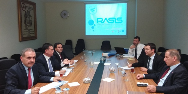 Ödüllü Rasis Türkiye'ye örnek oluyor