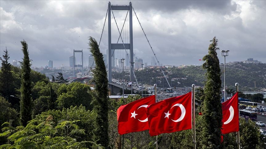 OECD Türkiye'nin 2019 ve 2020 büyüme tahminini yükseltti