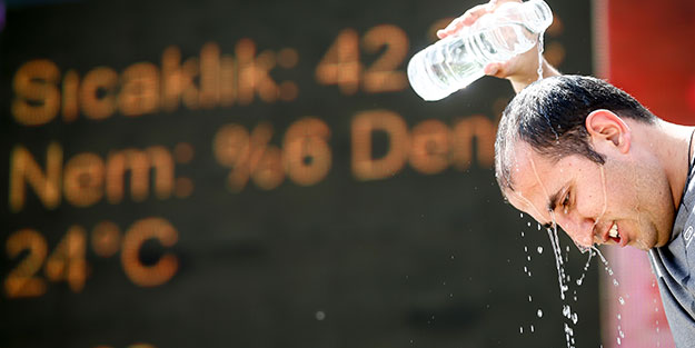 Öğlen vakti ölçülen sıcaklığı geride bıraktı! Antalya’da sıcaklık rekor üstüne rekor kırdı