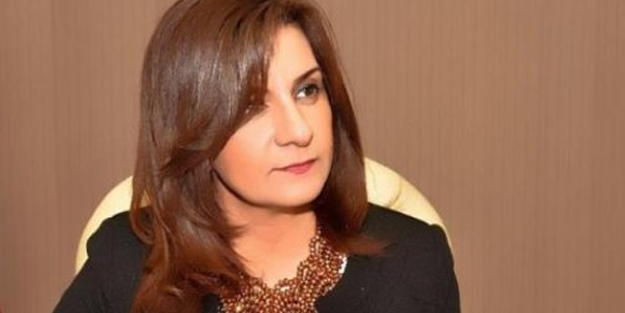 Oğlu cinayetle suçlanan Bakan, katıldığı konferansta gözyaşlarına hakim olamadı