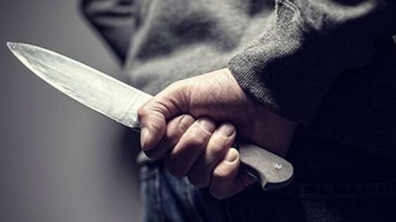 Oğlu tarafından bıçaklanan baba yaşamını yitirdi