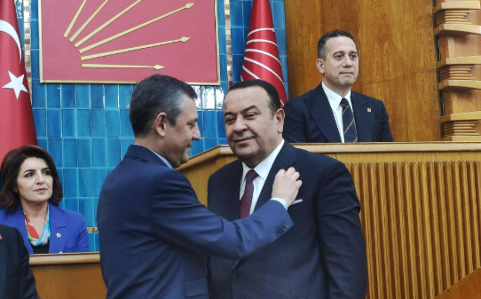 Oğluna fuhuş ve uyuşturucu soruşturması: Aranan isim CHP'li 