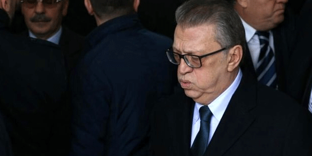 Oğlunun intiharıyla sarsılan Mesut Yılmaz'ın yüzünü güldüren haber