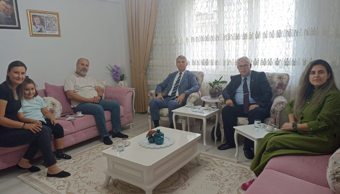 Öğrenci evlerine ‘Bir kahvenizi içeriz’ sürprizi