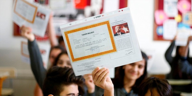 Öğrenci karneleri değişiyor!