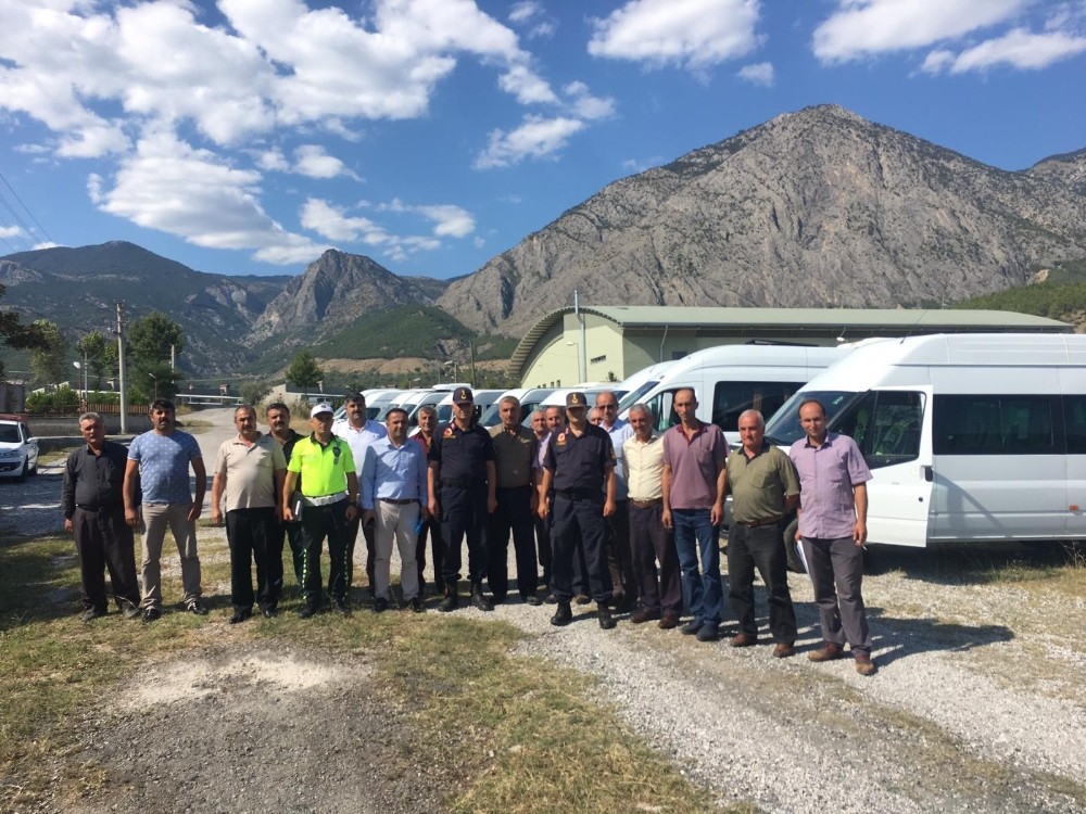 Öğrenci Servis sürücülerine eğitim verildi 