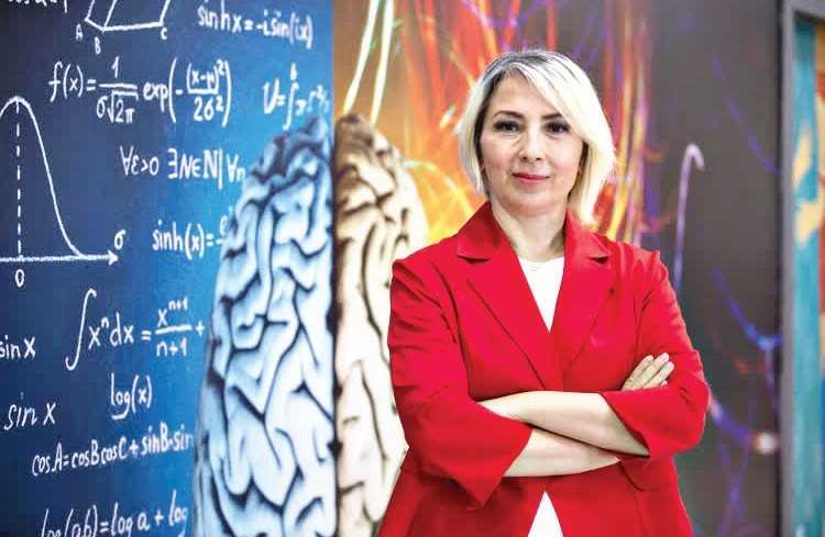 Öğrenciler üniversiteye EBA TV ile hazırlanacak