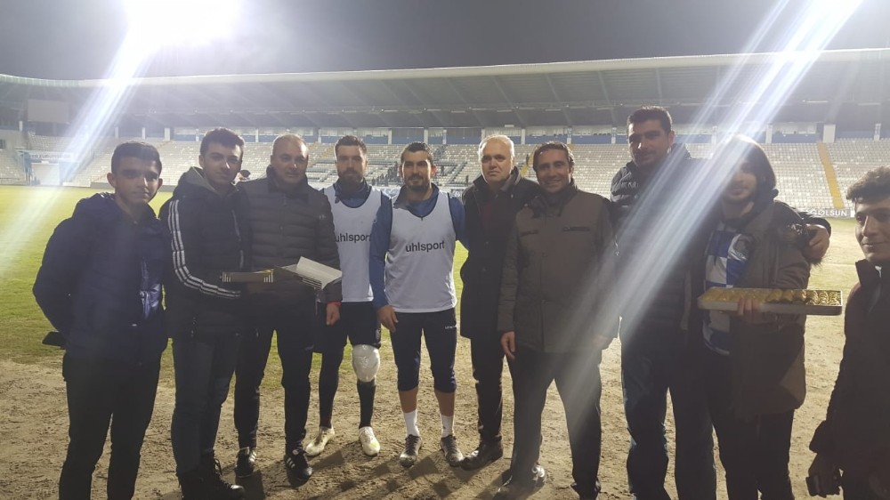 Öğrencilerden BB Erzurumspor’a destek ziyareti 