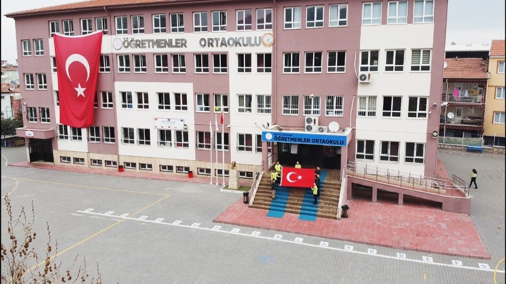 Öğrencilerden Çanakkale şehitleri için anlamlı klip 