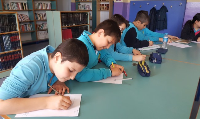 Öğrencilerden cezaevindeki kadınlara mektup