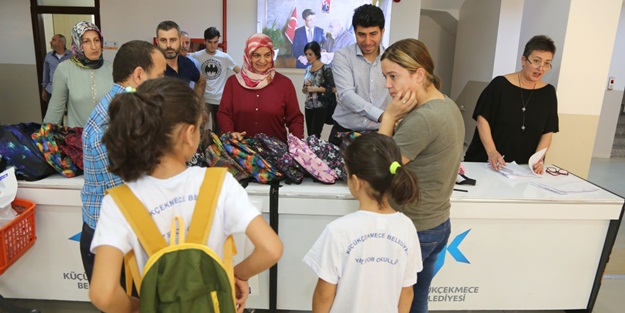 Öğrencilere kırtasiye desteği