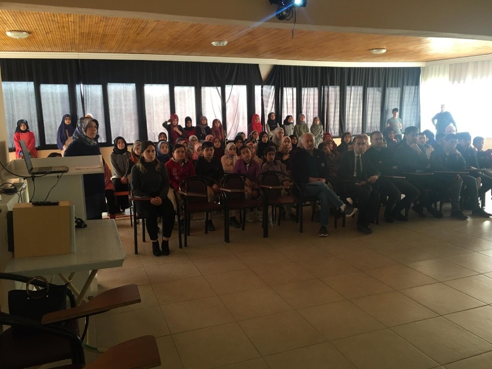 Öğrencilere korona virüsü, temizlik ve hijyen semineri verildi 