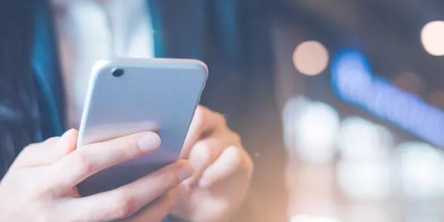 Öğrencilere vergisiz cep telefonu satışı: Vergi muafiyeti rakamı bakın ne kadar, ne zaman? Türkiye peş peşe talimatı verdi