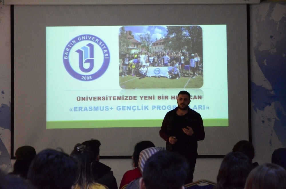 Öğrencilere yurt dışı olanakları anlatıldı 