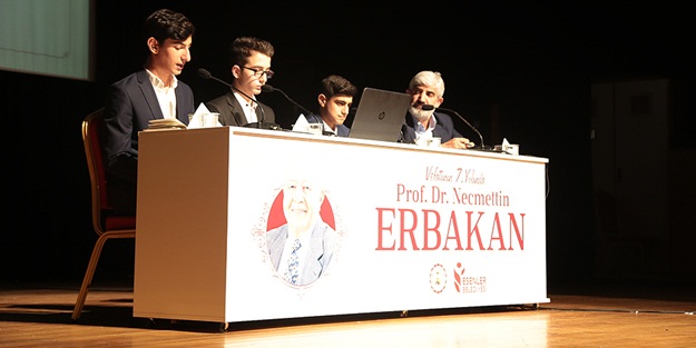 Öğrencilerin dilinden Erbakan