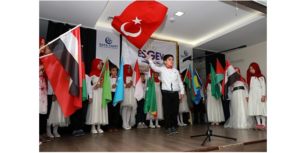 Öğrencilerin 'Kardeşlik Şöleni'