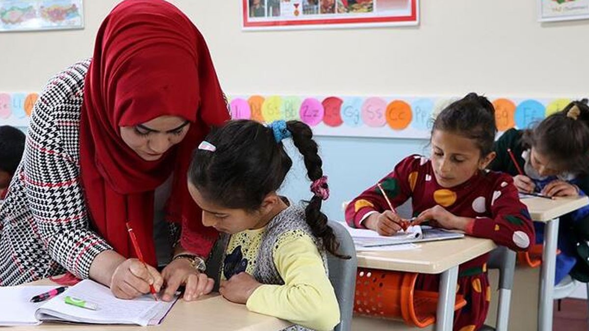 Öğretmen eş durumu tayin şartları sözleşmeli öğretmen eş durumu tayin şartları neler?