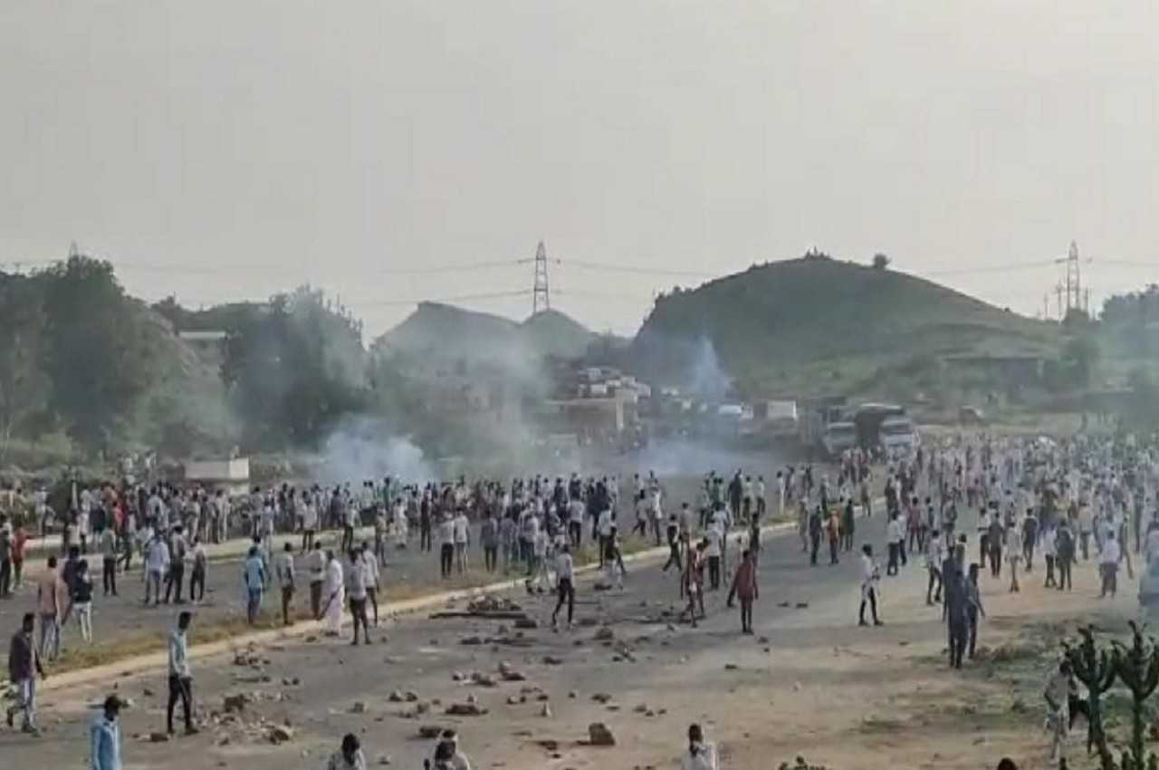 Öğretmenler Hindistan sokaklarını karıştırdı