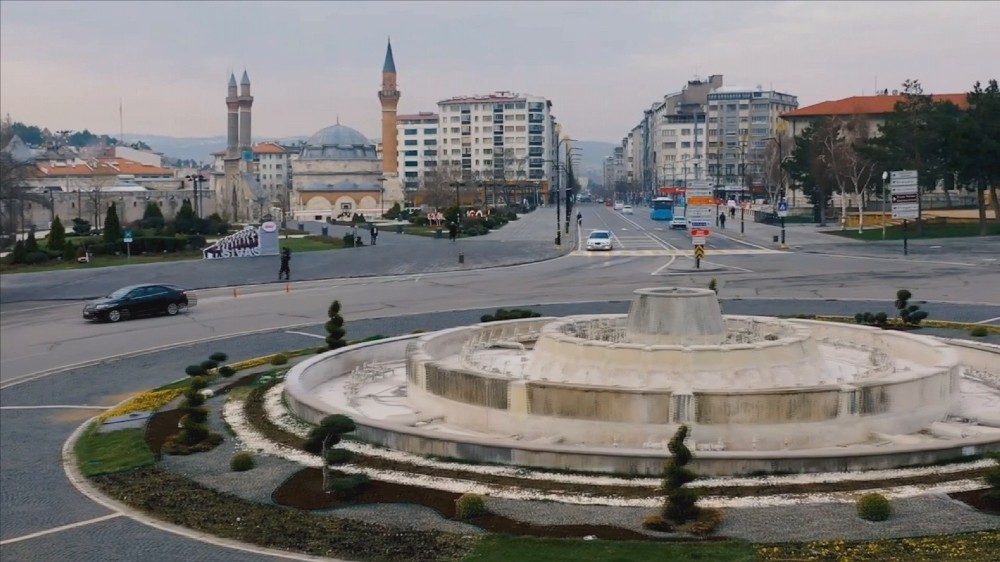 Öğretmenler seslendirdi “Korona Türküsü” 