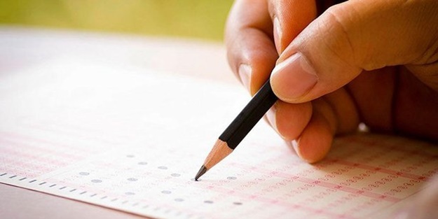 Öğretmenlerden YKS 2023 değerlendirmesi: Türkçe'de zaman, matematikte işlem