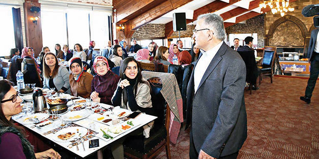 Öğretmenlerimiz başımızın tacı