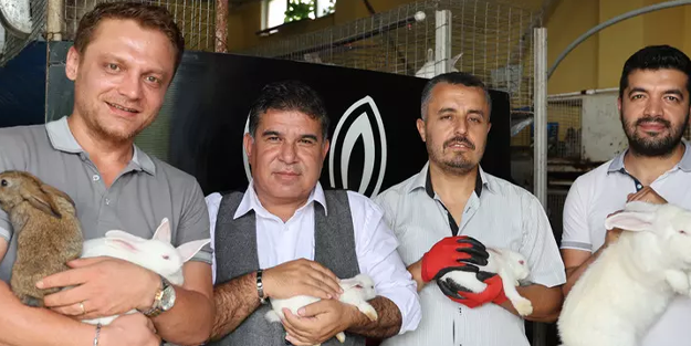 Öğretmenliği bırakıp öyle bir iş kurdu ki taleplere yetişemiyor!