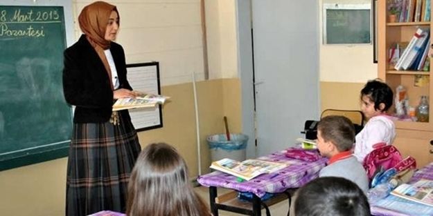 Öğtetmen adayları dikkat