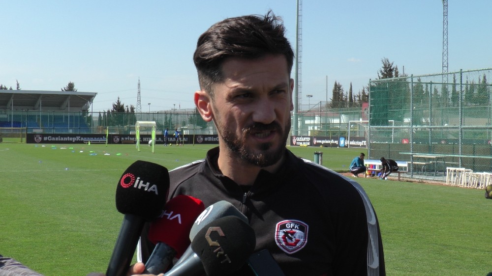 Oğuz Ceylan: “Milli takım için telefon geldi” 