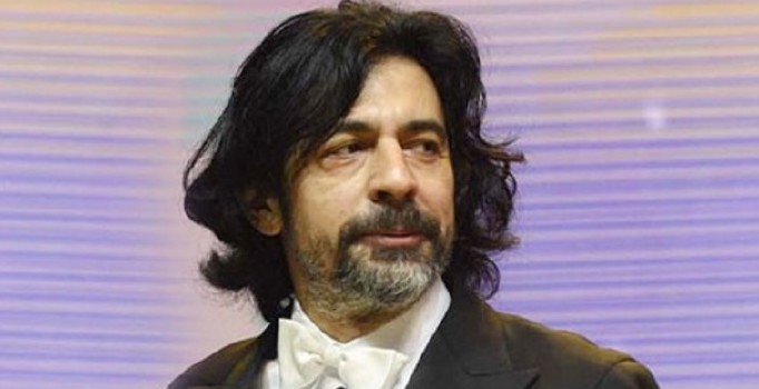 Okan Bayülgen 'Diriliş Ertuğrul' ekibinden özür diledi