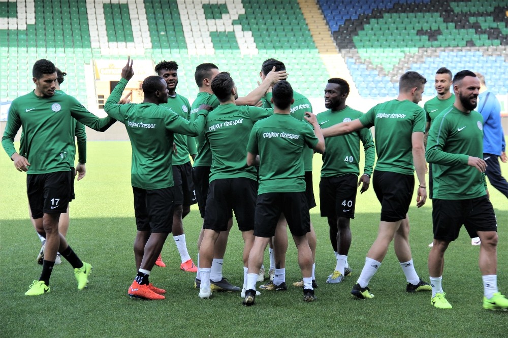 Okan Buruk: “Ankaragücü deplasmanında en iyisini ortaya çıkarmaya çalışacağız” 