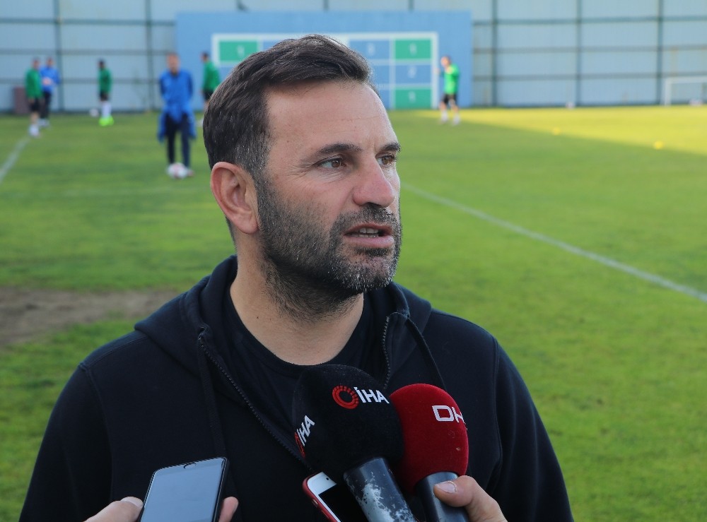 Okan Buruk: “İkinci yarının en başarılı iki takımı sahada olacak” 