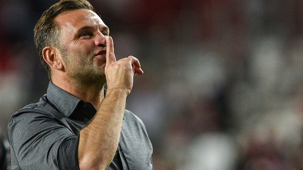 Okan Buruk tarihe geçti!