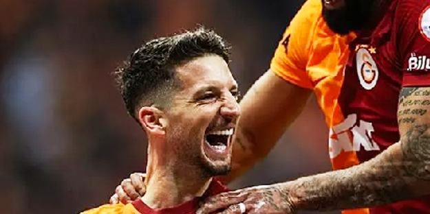 Okan Buruk! Yıldız oyuncu öyle bir ters köşe yaptı ki: Herkes bu kararın detayını bekliyordu ve talimat açıklandı…