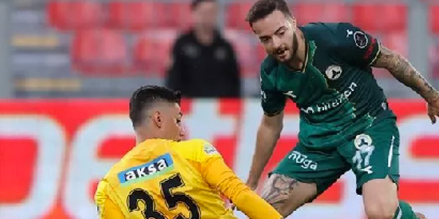 Okan Buruk’tan tartışmalara neden olacak kaleci duyurusu: Arda Turan'ın prensini alıyor!