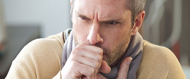 Öksüren kişinin sırtına vurmayın