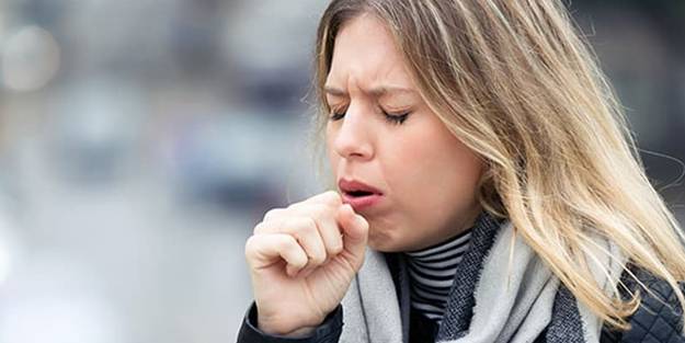 Öksürük artık tarih olacak! Soğuk algınlığını bile yok ediyor: 1 kaşıkla çözüm!