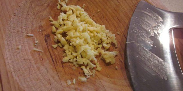 Öksürükten 1 gecede kurtulabilirsiniz! Evde influenza (grip) tedavisi: Bu tarifle biraz daha kolay görünecek